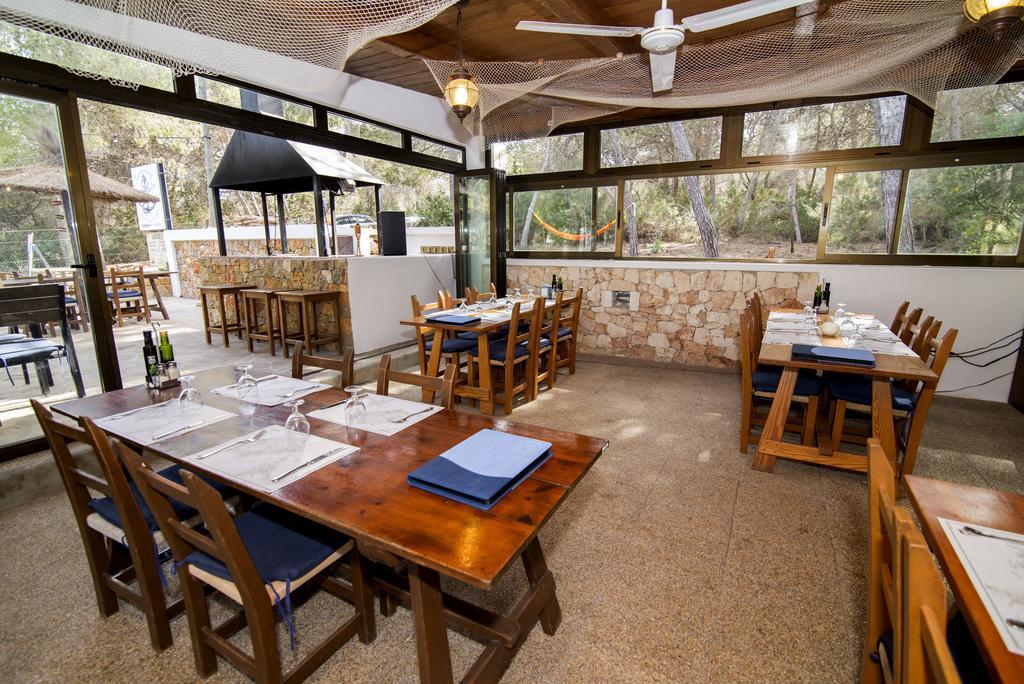 Hostal Cala Boix Es Cana Exterior foto