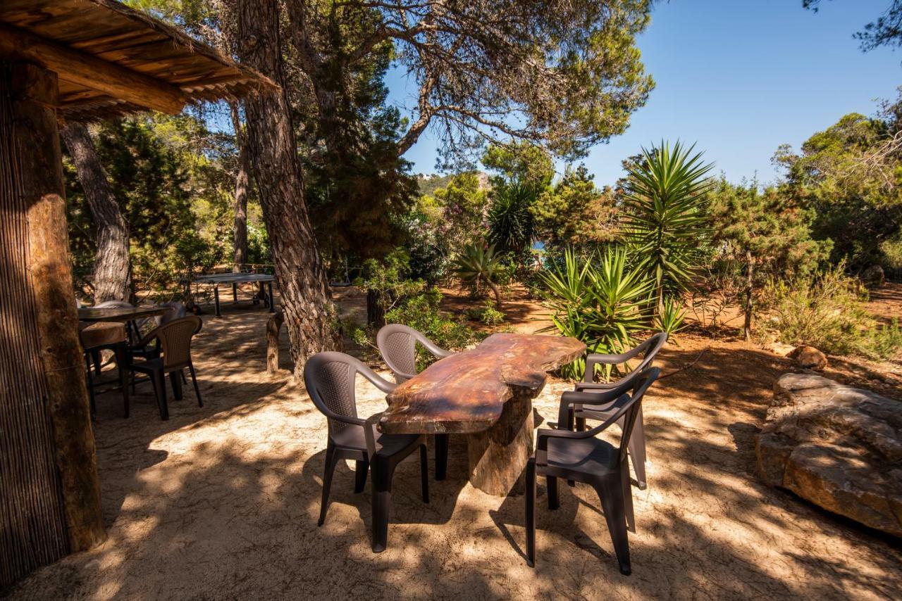 Hostal Cala Boix Es Cana Exterior foto