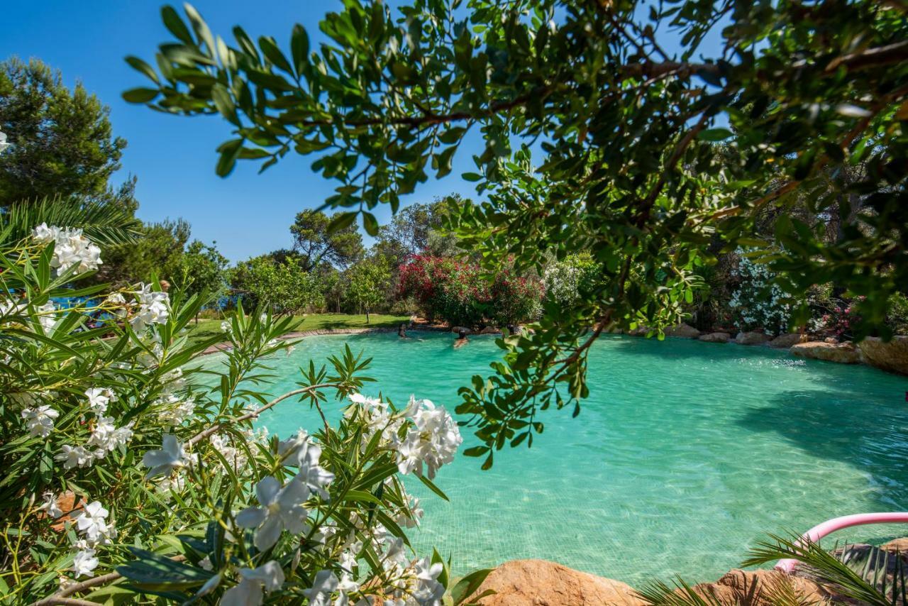 Hostal Cala Boix Es Cana Exterior foto